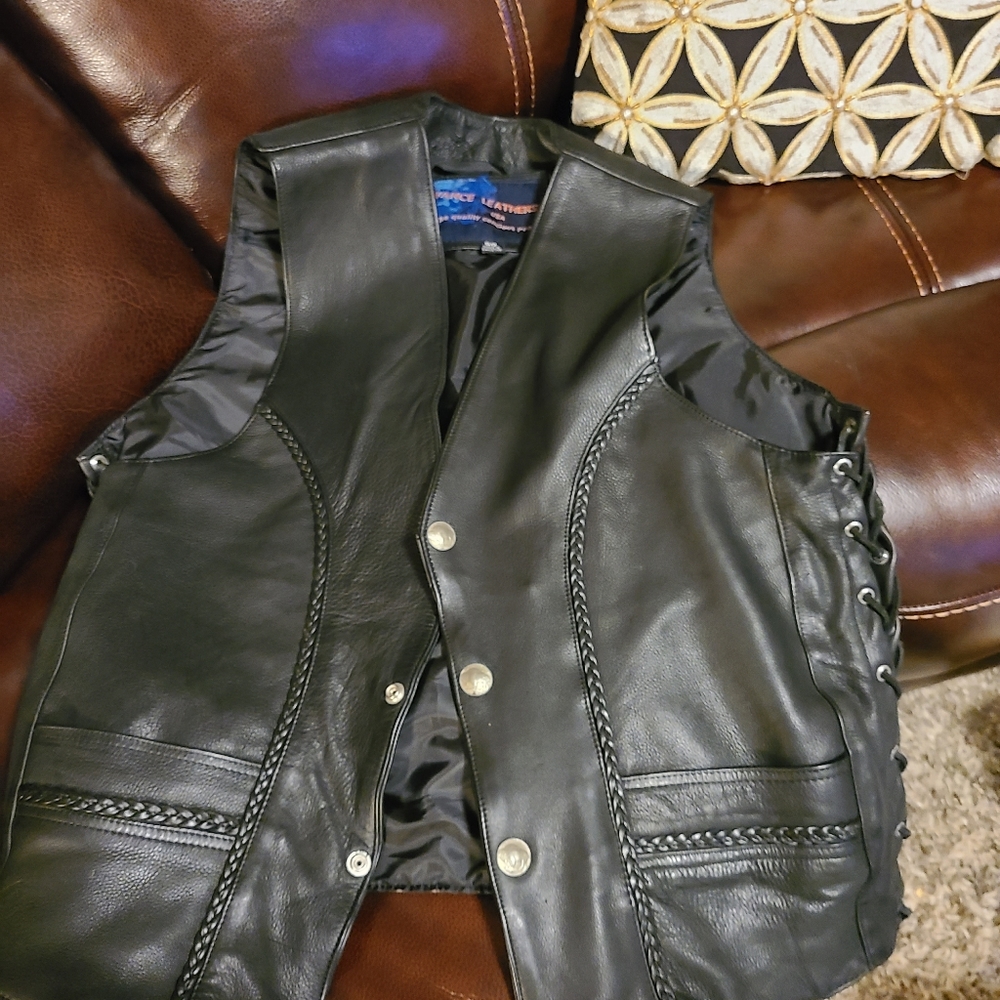 VANCE LEATHER MADE IN THE USA